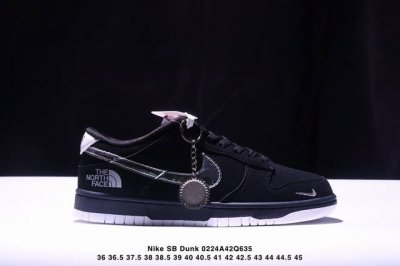 海外爆款限量发售！公司级 Nike Sb Dunk Low“北面联名 黑武士银勾” 周年高端定制 低帮休闲板鞋 定制鞋盒 大厂纯原品质出货 超高清洁度 皮料切割