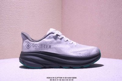公司级Hoka M Clifton 9 Gtx 全新配色 网面透气 公路运动鞋 新款采用超厚中底的设计 让它跑在了其他厂商的前面 推出的跑鞋以缓震和轻量的优势