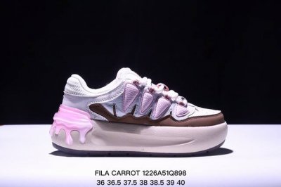 公司级fila斐乐 Carrot 萝卜鞋 百搭休闲 轻松舒适 防滑减震耐磨 低帮 板鞋 货号:F12W41 1Apa 尺码:35.5 36 36.5 37.5