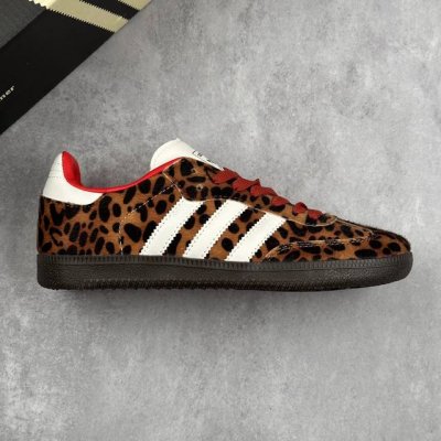 本地 核心私 阿迪达斯 三叶草Adidas Originals Samba Og桑巴舞系列绅士德训足球风百搭低帮休闲运动板鞋 #男女鞋半码制#采用仿鬃毛豹纹革组