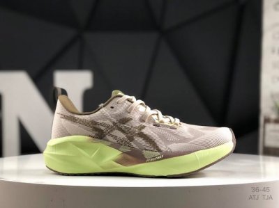170 gel-Venture 5 系列城市休闲运动跑步鞋时尚复古男女鞋 老爹鞋 gel- Venture6跑鞋是越野跑者的多功能选择。专为喜欢户外运动的人士设