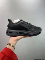 公司级Nike Pegasus Premium 减震防滑耐磨透气 低帮 跑步鞋 兼顾迅疾外观和稳固脚感 后跟覆面和中足动态支撑巧妙融合 缔造稳定顺畅的迈步体验
