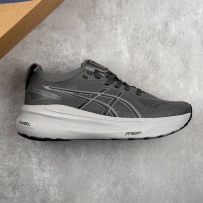 本地 核心私 亚瑟士Asics Gel-Kayano 31 系列轻量缓震休闲运动跑步鞋 采用环保太空合成革配合透气网眼布鞋面材质 中底3D可视Gel缓震胶效果