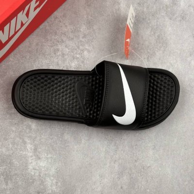 本地 核心私 公司级Nike Benassi Swoosh 耐克 生活百搭 夏季沙滩拖鞋 货号:666089-117 Z6X.0 尺码:36-45