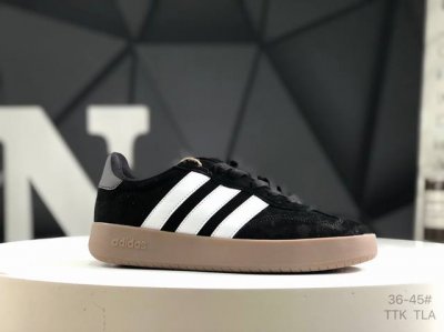 adidas 阿迪达斯 Barreda男女款复古运动休闲T头板鞋 货号：Jr5534 尺码：36-45半Ttk Tla