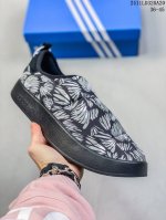 阿迪达斯 男女同款运动鞋 Adidas Puffylette 阿迪达斯三叶草 毛毛虫 复古百搭厚底增高运动板鞋。Adidas Originals Puffyle