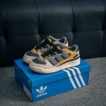 核心私 Adidas Originals Forum 0 舒适百搭 耐磨轻便 低帮 板鞋 货号：Js3158 尺码：36 36.5 37 38 38.5 39