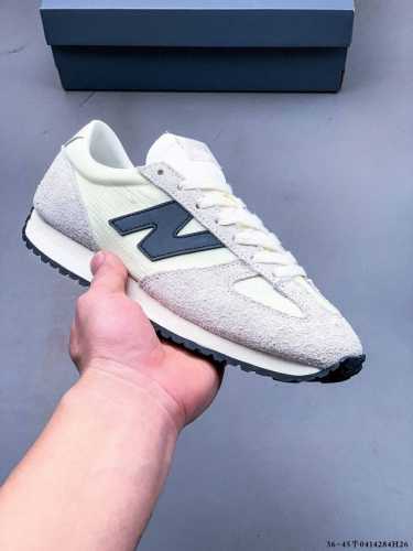公司级！New Balance Nb 471系列新款复古时尚 透气生活休闲鞋 New Balance 471鞋款以经典的320鞋款为灵感，采用纤细鞋楦设计，打造