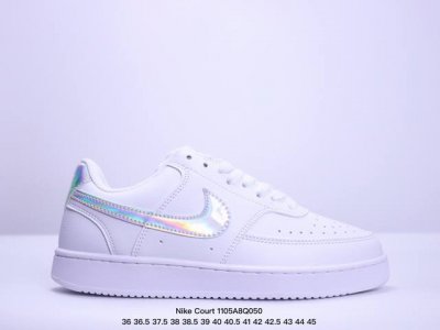Nike Court Borough Low 低帮百搭透气休闲运动板鞋男女鞋 经典耐用的设计，兼顾舒适脚感和出众风范，演绎匠心之作。结构性的支撑贴合感结合复古篮