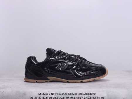 miumiu缪缪 X New Balance Nb530 情侣款 休闲 运动鞋 阿甘鞋 德训鞋 原版开发 经典nb530运动鞋中汲取灵感推出了自己的迭代版本53 - 点击图像关闭