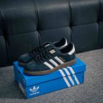 核心私 阿迪达斯Adidas Handball Spezial 舒适百搭防滑耐磨 低帮 德训板鞋男女同款 尺码：36 36.5 37.5 38 38.5 39
