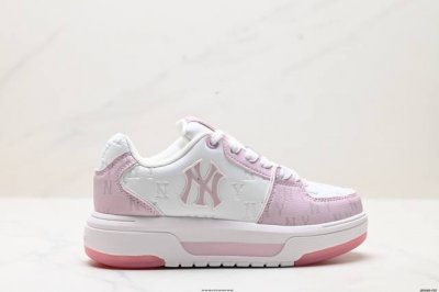 公司级Mlb 纽约洋基队 Chunky Liner Embo Monogram 印刻老花 时尚舒适 休闲运动 防滑耐磨增高 低帮 板鞋 货号:3Asxe015N