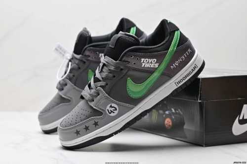 公司级耐克Nike Dunk Low 扣篮系列 复古低帮休闲运动滑板板鞋 采用脚感柔软舒适Zoomair气垫 有效吸收滑板等极限运动在落地时带来的冲击力 为街头