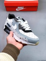 耐克 Wmns Nike Air Max 90 Oreo 半掌气垫复古运动休闲慢跑鞋 0218236J21