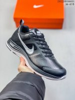 简介：耐克 Nike Air Pegasus +30X 登月 皮面系列缓震轻便休闲运动跑步鞋 货号:803288-006 002 003 尺码：如图所示 12J