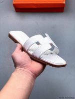 欧美Ins潮网红夏季性感女神搭配款高奢品牌爱马仕HermèS Purple Lizard Oran Sandals经典H鞋面凉鞋休闲平底拖鞋 0328347K2