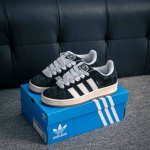 核心私 Adidas Originals Campus 00S 学院系列面包风经典复古低帮百搭休闲运动板鞋 货号：Hq8708 尺码：36 36.5 37.5