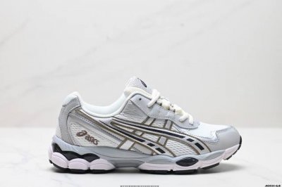 公司级asics 亚瑟士gel-Nyc 2055透气网眼鞋面配合部分合成革材质 采用全新ahar+橡胶材质 更加耐磨 货号:1203A542-100 尺码:36