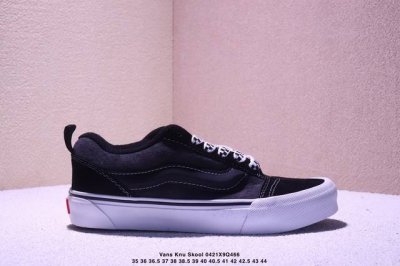 Vans Knu Skool 百搭休闲防滑减震低帮 板鞋男女同款 尺码：35 36 36.5 37 38 38.5 39 40 40.5 41 42 42.5