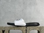 放店私 Puma Popcat 20 Split 潮流运动 橡胶底 防滑一字拖鞋 男女同款 黑白 货号：372209-01 尺码：3636.537.5 38 3