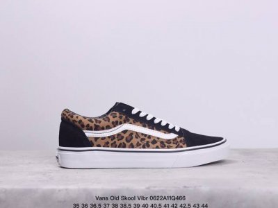 超火的vans Old Skool Vibr 合作款安纳海姆舒适增高帆布鞋 大底和经典美式街头 Vans 结合带来充满雕塑感的鞋底线条 橡胶大底设计 防滑性拉满
