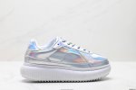 公司级Onitsuka Tiger鬼塚虎 Delecity 厚底运动 耐磨低帮生活休闲鞋 厚实和平底鞋底融入1950年代档案篮球鞋的元素 鞋面以1980年代网球