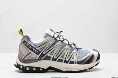 公司级Salomon Xa Pro 3D Suede 萨洛蒙户外越野跑鞋 鞋面采用Sensifit贴合技术 全方位贴合包裹脚型 鞋跟部鞋底牵引设计 提供强大的抓