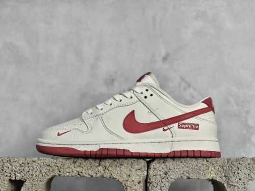 Nk Sb Dunk Low Supreme联名 米白红勾 周年高端定制 低帮休闲板鞋 Kk1688-031 #定制鞋盒 大厂纯原品质出货 超高清洁度 皮料切割