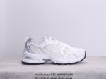 New Balance 530 复古跑鞋 小红书爆款 官网售罄 这双鞋确实是nb家经典复古款式之一，以全新科技诠释，成功打造530鞋款，鞋面在保持530基本线条