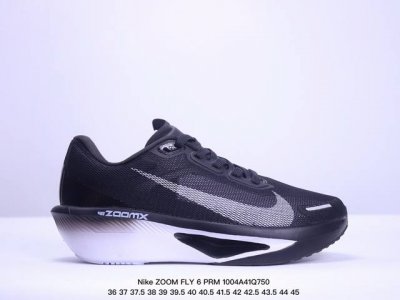 Nike 耐克 2024春新款男女子zoom Fly 6 Prm缓震轻便跑步鞋。这款鞋在继承了 Nike Zoom Fly 5 的基础上，承诺为跑者带来更上一层