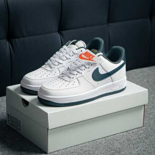 Air Force 1 Low 原装级别 原楦头原纸板 打造纯正空军版型专注外贸渠道 全掌内置蜂窝气垫 原盒配件 原厂中底钢印、拉帮完美 货号：Fv5948 1