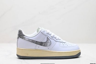 公司级nike Air Force 7 原楦头原纸板 打造纯正低帮空军版型 专注外贸渠道 全掌内置蜂窝气垫 原盒配件 原厂中底钢印、拉帮完美 货号:Dv7183
