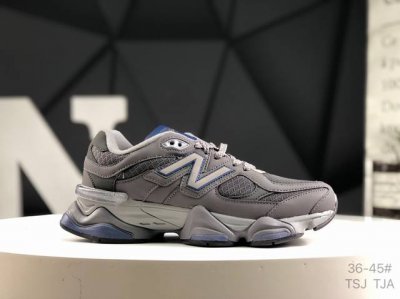 new Balance 9060 新百伦 9060 鞋款灵感源自设计师本人对夏日的怀日回忆 鞋面大身由空间双格及磨砂鞋面拼接而生 配以柔和 温暖的粉橘色调 夏日