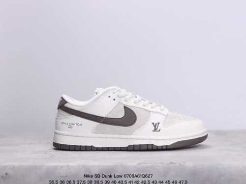 耐克sb Dunk Low Sb 扣篮系列复古低帮休闲运动滑板板鞋。采用脚感柔软舒适zoomair气垫，有效吸 收滑板等极限运动在落地时带来的冲击力，为街头运动