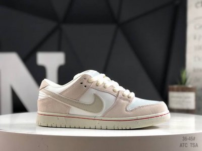 210 耐克 Nike Sb Dunk Low Pro 男女同款运动鞋复古板鞋，尽情迈步，彰显个性风采。采用皮革鞋面，经久耐穿，塑就如元年款 Dunk 般的复古