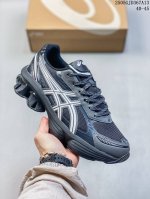 asics Gel-Kinetic Fluent防滑耐磨 低帮跑步鞋，鞋面由透气的网眼材料制成，并采用了双层结构 鞋子额外的支撑和透气性。 采用了全掌Gel缓震