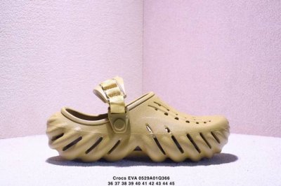 公司级卡骆 Crocs Eva 波波 防滑透气 运动凉鞋 一体成型鞋身的创新洞洞鞋 大胆的雕刻外观造型和运动灵感设计 活力十足 穿上它就是街头潮流的代表 变身时