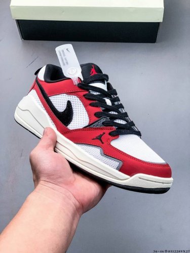 公司级！Nike Air Jordan Cmft Era 新款透气百搭休闲鞋 Jordan Cmft Era 聚焦于日常舒适体验，采用低帮轮廓，搭配网眼与麂皮材