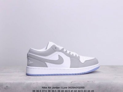 公司级耐克nike Air Jordan 1 Lowaj1乔丹一代中帮经典复古文化休闲运动篮球鞋 货号:Dc0774- 尺码:36 36.5 37.5 38 3