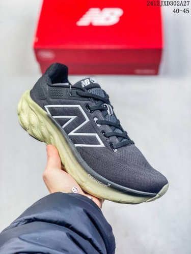 公司级新百伦new Balance Nb Fresh Foam Evoz V2舒适耐磨低帮跑步鞋 实拍首发受到fresh Foam1080舒适骑行的启发 Evo