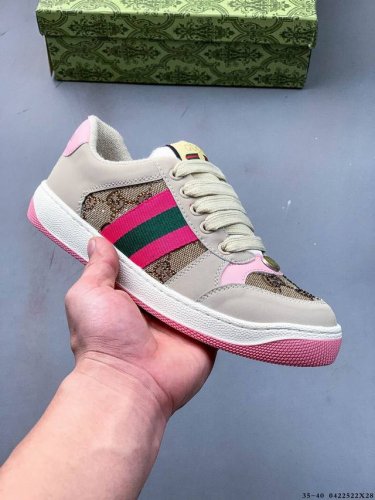 集图 Gucci Distressed Screener Sneaker 古驰小脏鞋系列 官方同步 经典原型复古百搭做旧小脏板鞋复古学院风 怀旧版 042252