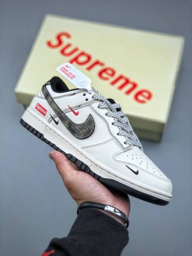 Nike Sb Dunk Low 斯图西联名 低帮休闲板鞋 定制鞋盒 大厂纯原品质出货 超高清洁度 皮料切割干净无任何毛边 细节完美 货号：Xf8698 078