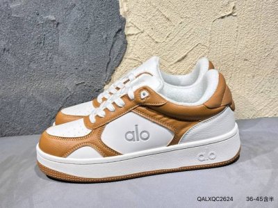 新品上市实拍 alo Yoga Recovery Mode 人气单品 舒适简约防滑耐磨低帮休闲板鞋 alo Yoga于2007年创立于洛杉矶 意在传播有意识的运