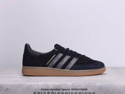 Adidas Handball Spezial 三叶草手球特别版圣帕特里克节联名款 全鞋采用yezzy500一样的皮料 进口长绒皮，特殊工艺技术 原盒包装 牛筋
