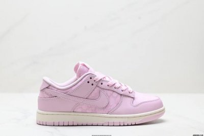 公司级耐克Nike Dunk Low 扣篮系列 复古低帮休闲运动滑板板鞋 采用脚感柔软舒适Zoomair气垫 有效吸收滑板等极限运动在落地时带来的冲击力 为街头