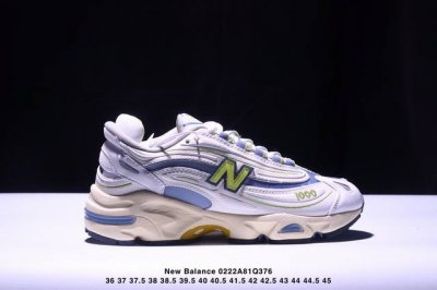 公司级新百伦New Balance 1000 系列低帮复古老爹风休闲运动跑步鞋 New Balance 在不同配色上其鞋面材质呈现不同感觉，无论是运动风抑或是高