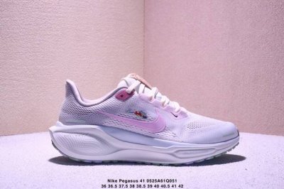 nike 飞马新鞋 触感柔软 质感升级 随着 耐克 蓝图 系列 在巴黎的盛大发布 全新一代 登月41代 Nike pegasus 41也正式登场啦 Nike p