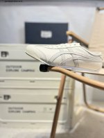 顶级纯原# Asics 鬼冢虎 Mexico 66 Oem原单材料 除成型在Pt外 其余全部客供材料 淘宝B级代购店铺内供 四联官方吊牌 乳胶组合鞋垫、羊皮纸质
