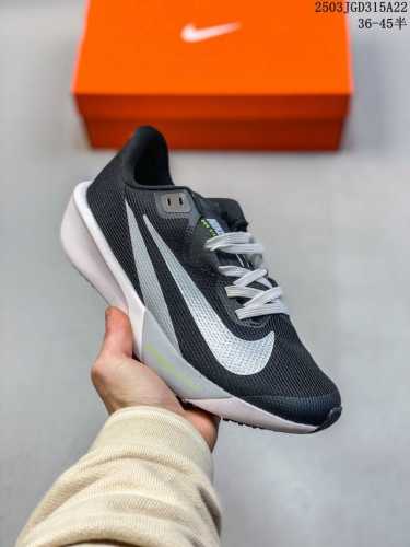 160 nk Zoom Rival Fly 4 耐克超弹轻盈跑步鞋 Fv6040-101 #鞋款搭载 Flyknit 材料 打造出众弹性 易于穿脱。采用Reac