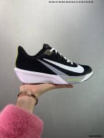 Nk Zoom Rival Fly 4 耐克超弹轻盈跑步鞋 Fv6040-101 #鞋款搭载 Flyknit 材料 打造出众弹性 易于穿脱。采用React技术